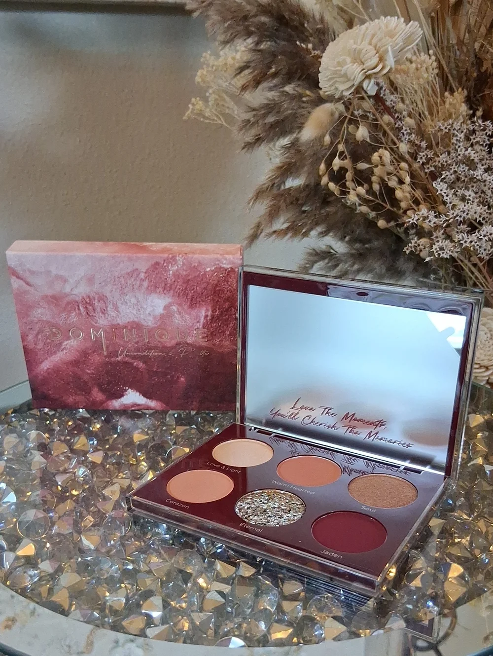 New Women's Dominique Cosmetics Unconditional Eyeshadow Palette Makeup